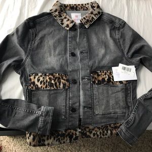 NWT- NEW LuLaRoe Kenny Jacket, fits true to size!